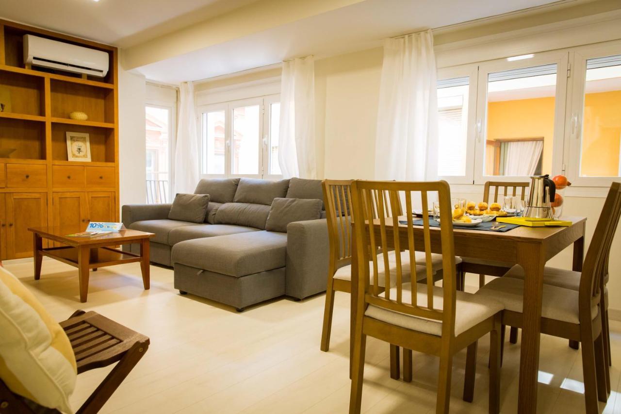 Holidays2Malaga Beatas & Balcon Luaran gambar